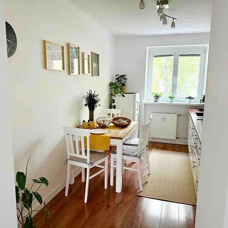 Apartman S Detskym Kutikom Blizko Bojnic Privigye