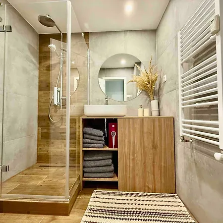 Apartman S Detskym Kutikom Blizko Bojnic
