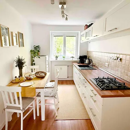 Apartman S Detskym Kutikom Blizko Bojnic